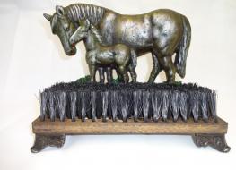 Horse doorstop & brush