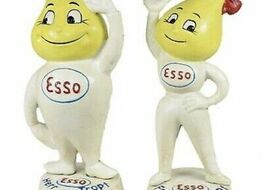 pair of Esso banks -German lettering