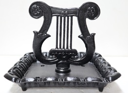 Lyre bootscraper