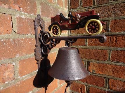 Veteran car bell