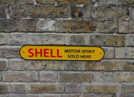 Small shell sign