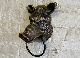 boar head with ring