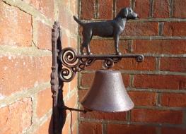 Standing dog bell -black